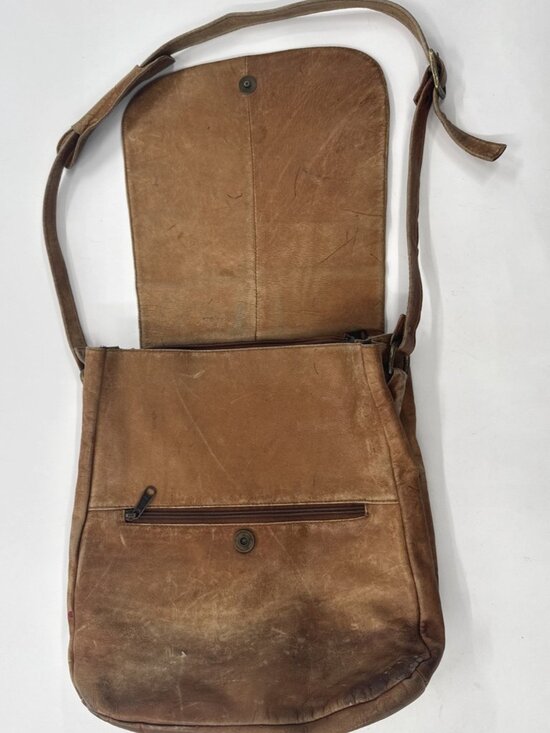 Boulder Ridge Other - Boulder Ridge Messenger Bag Tan Cowhide Leather Plaid Lined Pockets Distressed